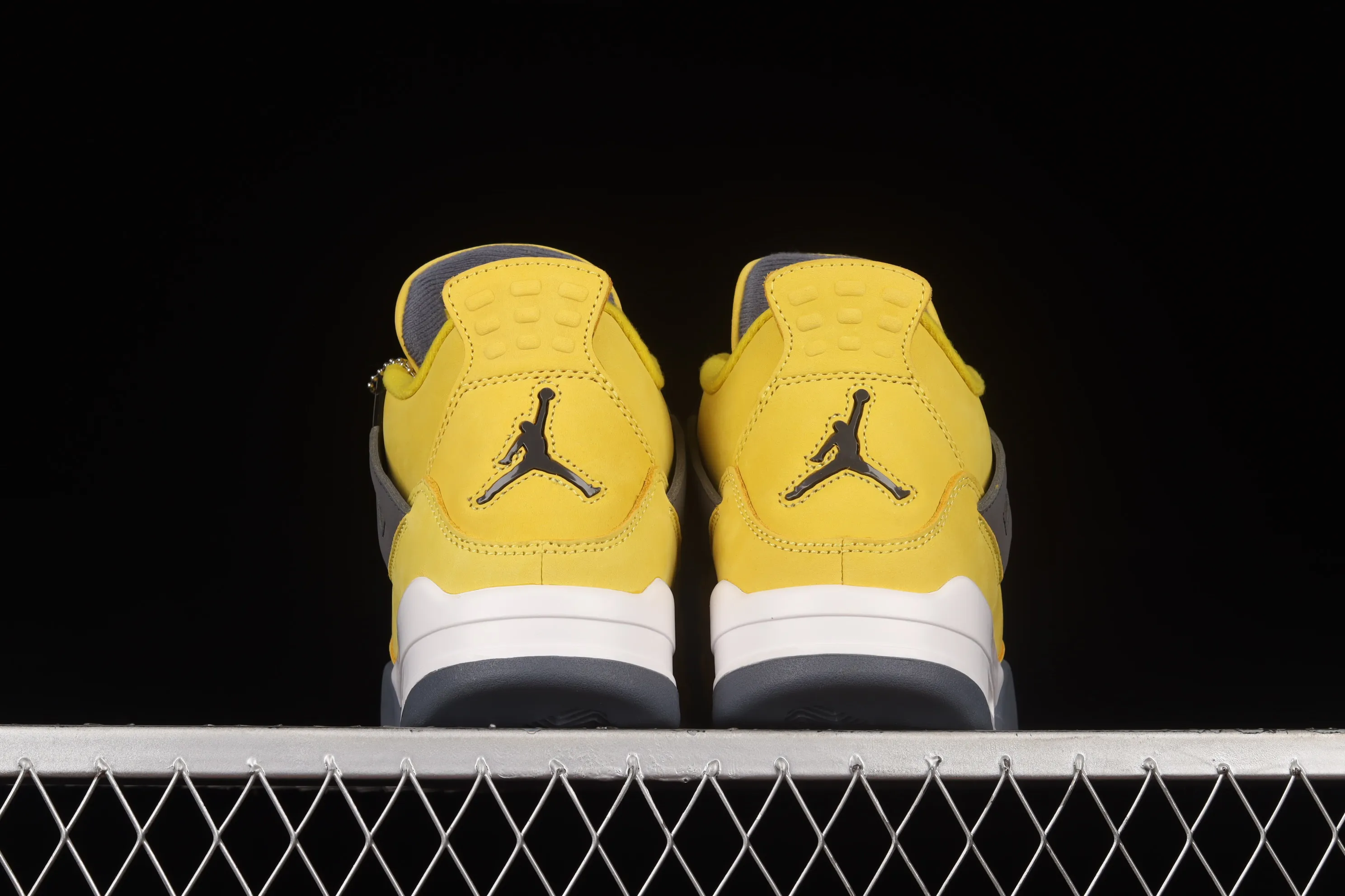 All categories Air Jordan Jordan series basketball shoes Air Jordan 4 foreign trade version Air Jordan 4 Retro "Lightning" AJ4 Joe 4 replica white and yellow electric mother CT8527-700